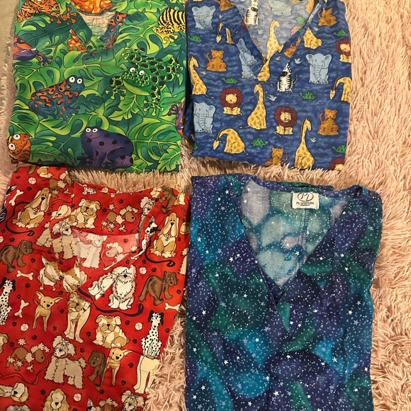 Tops - Adult M-L scrubs top (4)
